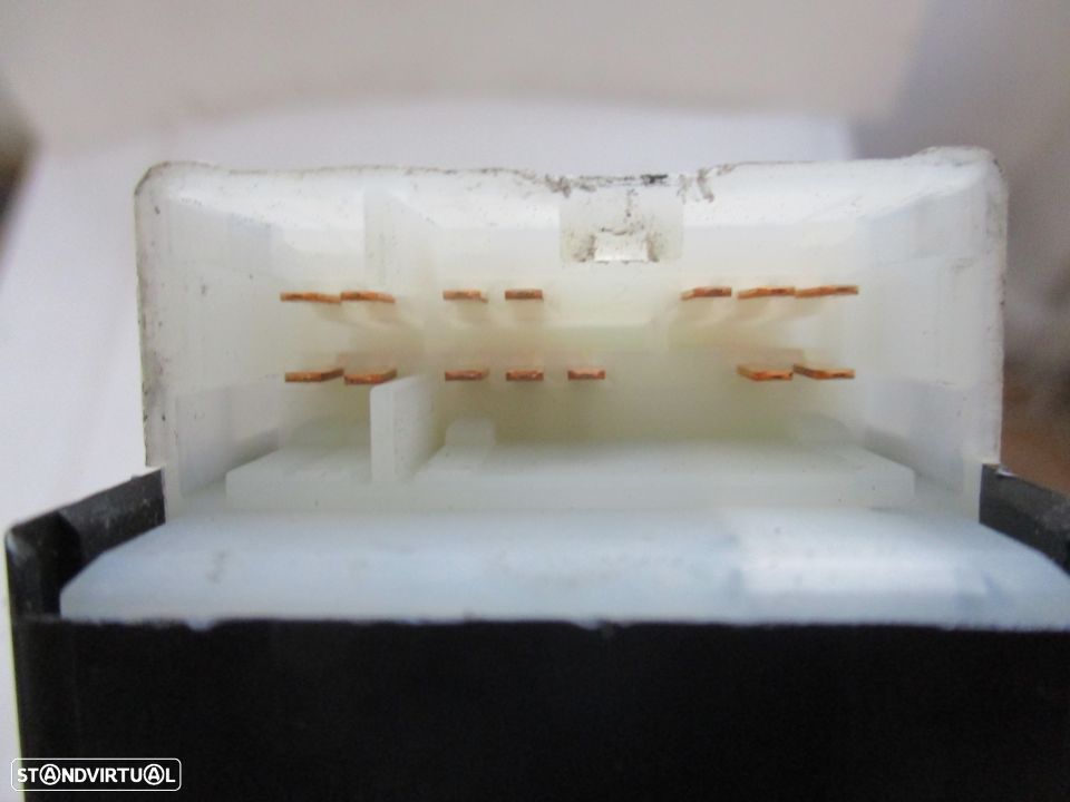 Botao Botoes Comando Interruptor Vidros Nissan Almera - 3