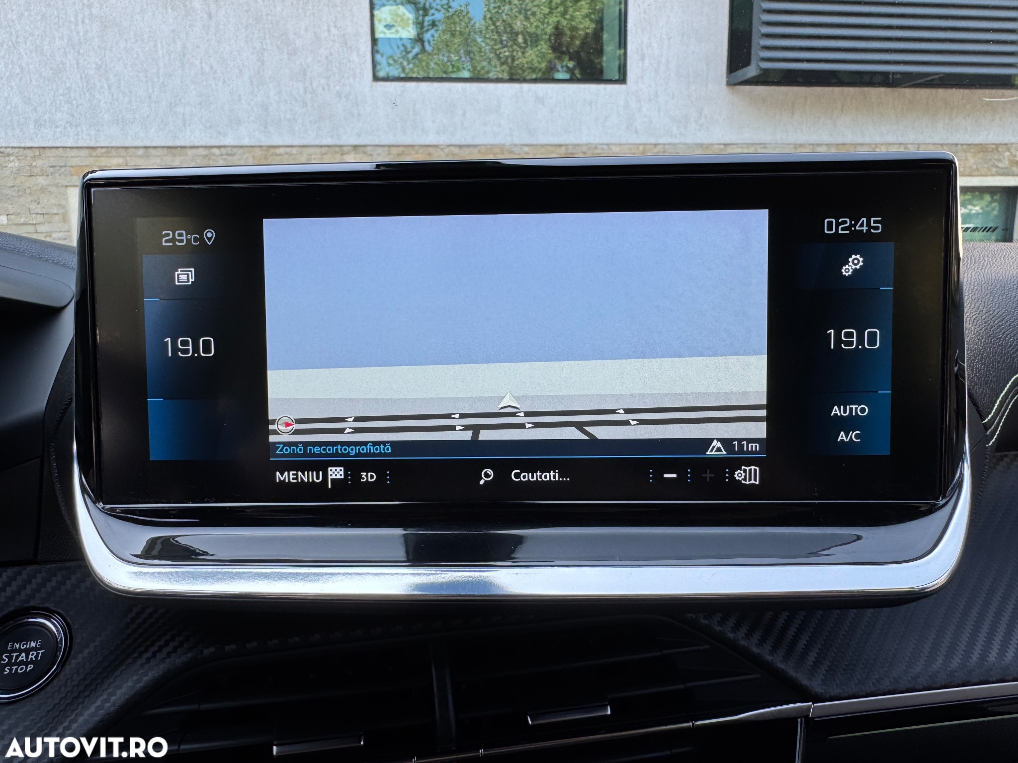 Peugeot 2008 PureTech 130 EAT8 GT - 6