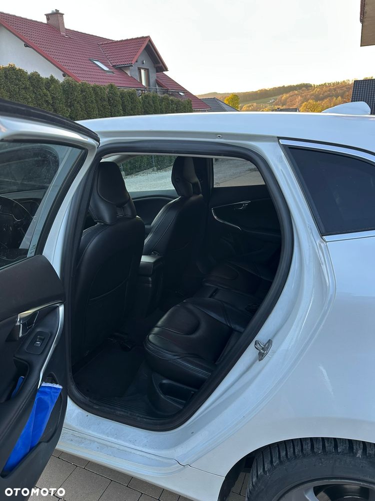 Volvo V40 T3 Summum - 10