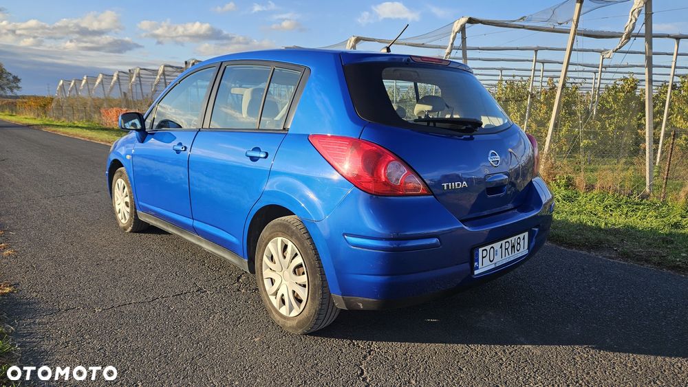 Nissan Tiida - 5