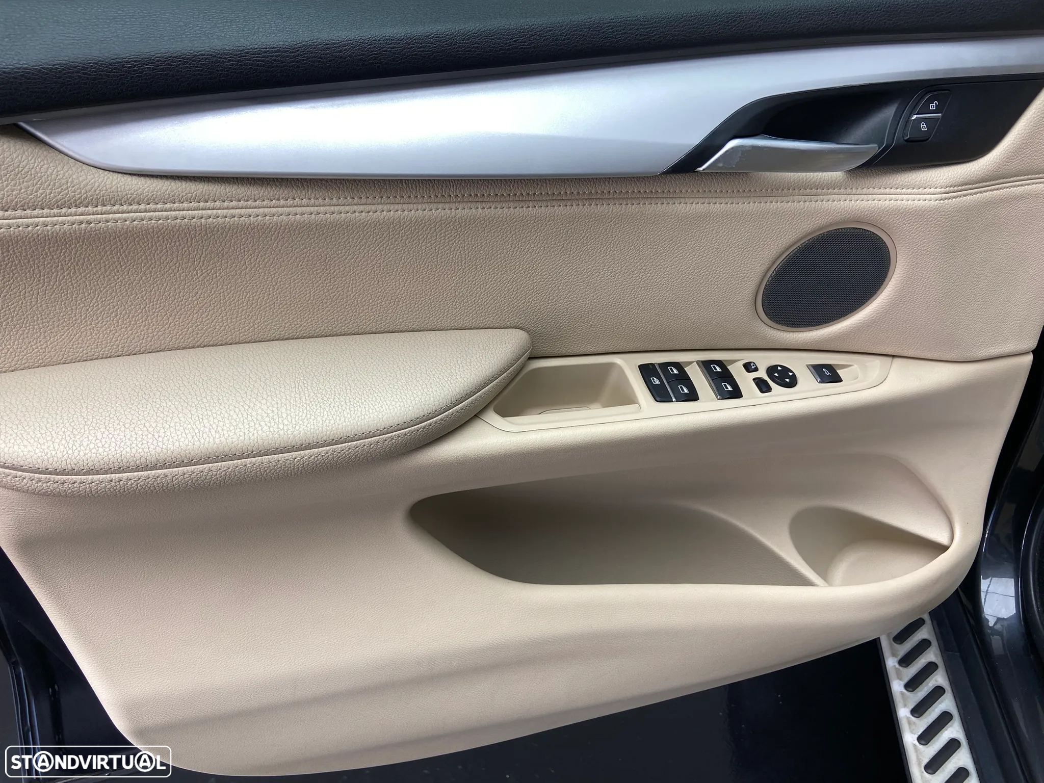 BMW X5 25 d sDrive Comfort 7L - 7
