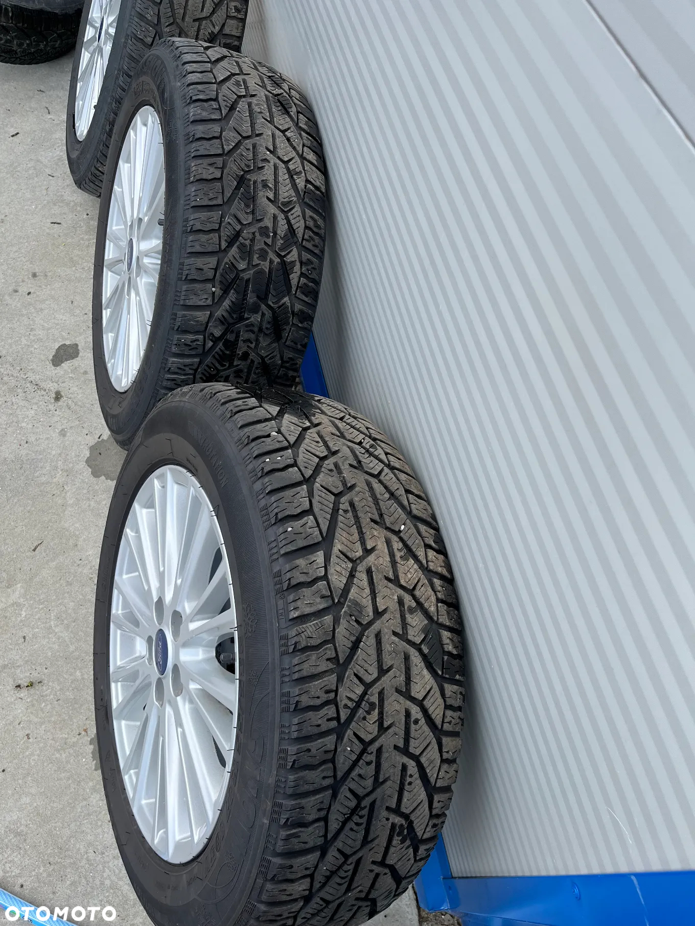 4x OPONA ZIMOWA SNOW 235/55R17   103V - 2
