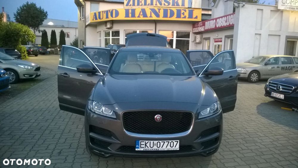 Jaguar F-Pace 2.0 i4D AWD Prestige - 24