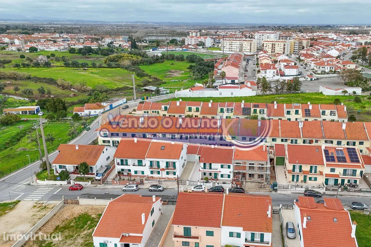 Moradia T6 no centro de Benavente (B637) - Grande imagem: 5/58