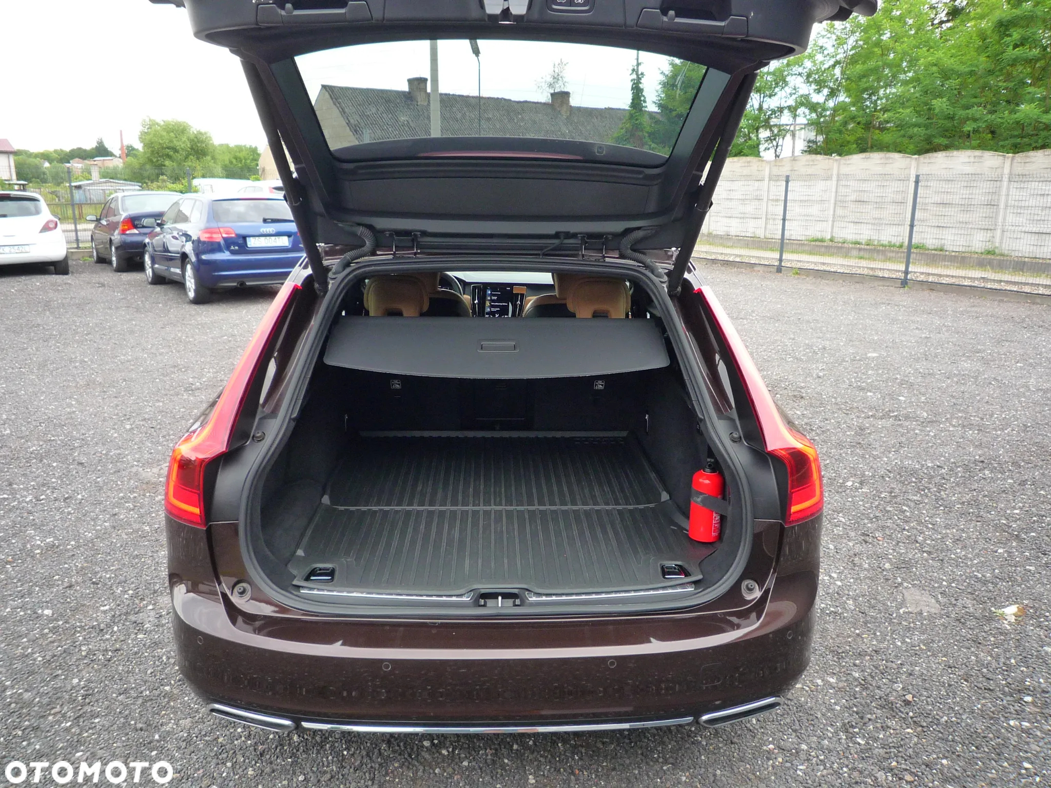 Volvo V90 D4 SCR AWD Inscription - 34