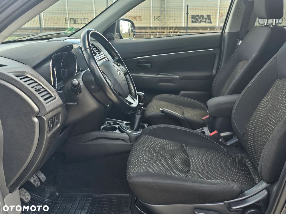 Mitsubishi ASX 1.8 DI-D 2WD Diamant Edition - 17