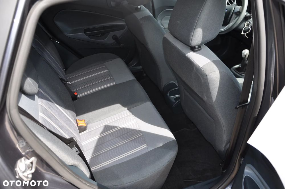 Ford Fiesta 1.25 Ambiente - 10