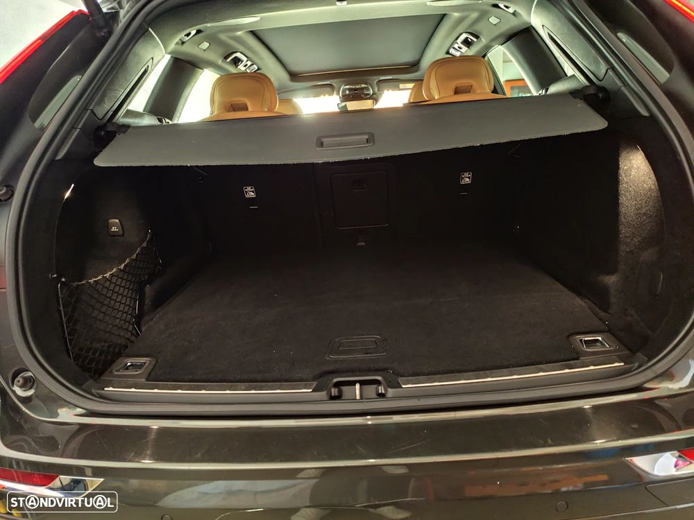 Volvo XC 60 - 6