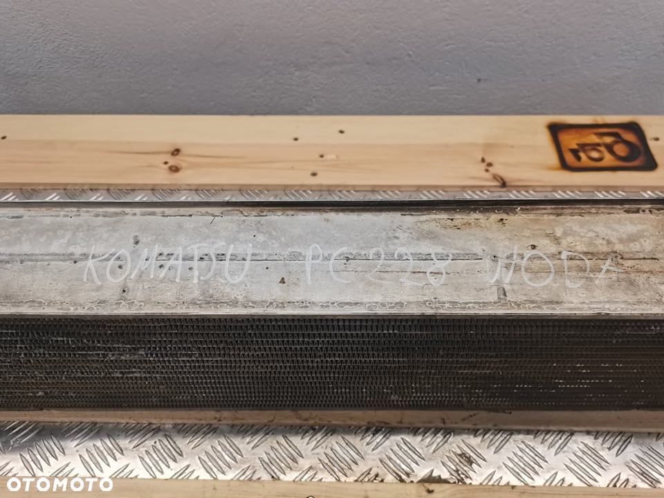 Komatsu PC 228 {Radiator} - 6