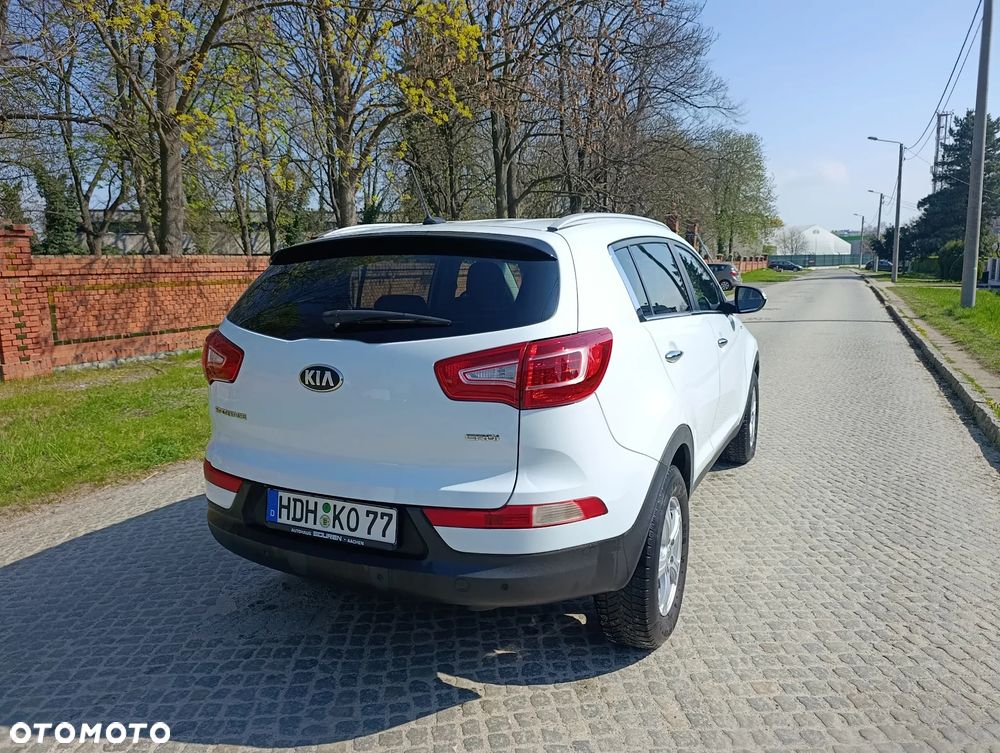 Kia Sportage 2.0 CRDI XL AWD - 11