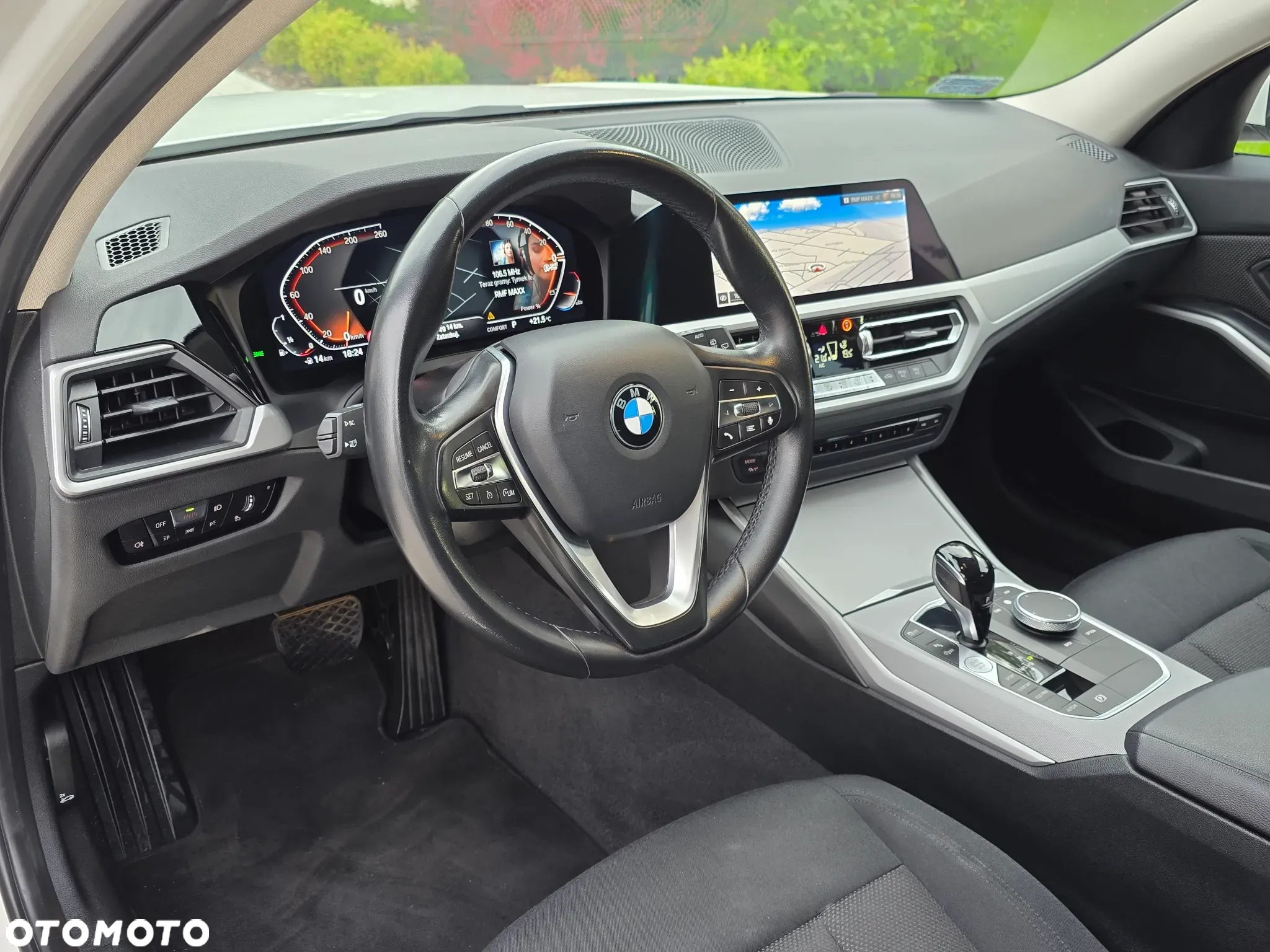 BMW Seria 3 318i Business Edition sport - 19