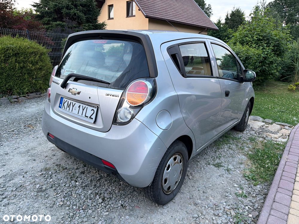 Chevrolet Spark 1.0 Base - 3