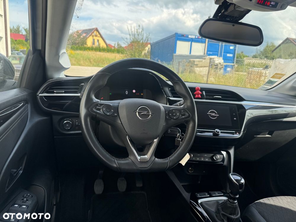 Opel Corsa 1.2 Direct Injection Turbo GS - 9