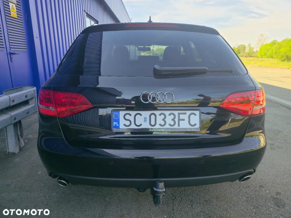 Audi A4 Avant - 8