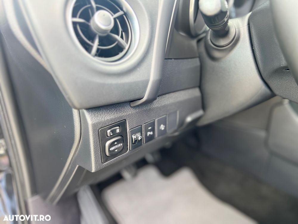 Toyota Auris 1.2 Turbo Comfort - 35