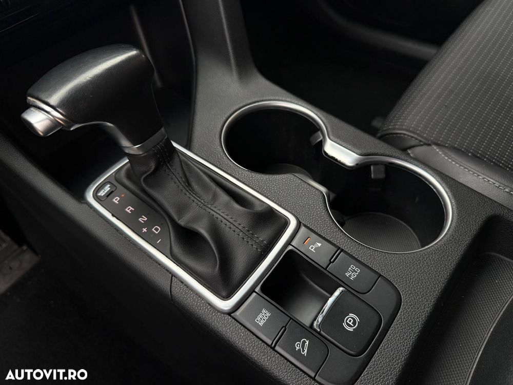 Kia Sportage - 13