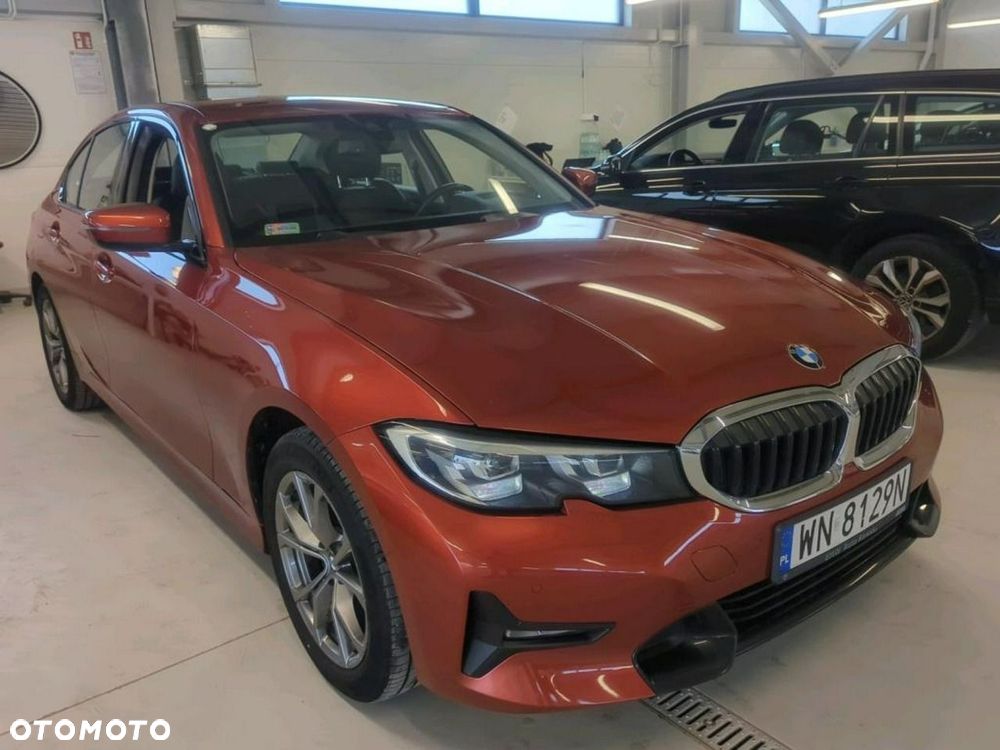 BMW Seria 3 318i Sport Line - 7