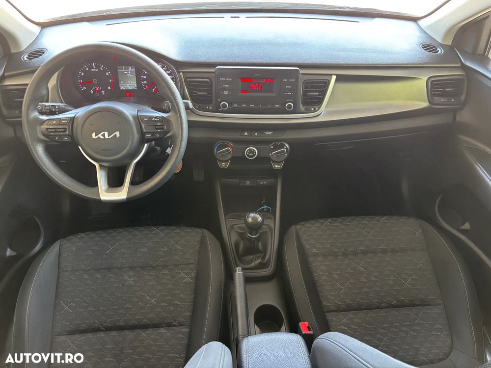 Kia Rio 1.2 MPI 5MT Urban - 5