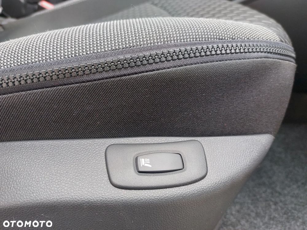 Renault Captur 0.9 Energy TCe Intens EU6 - 15