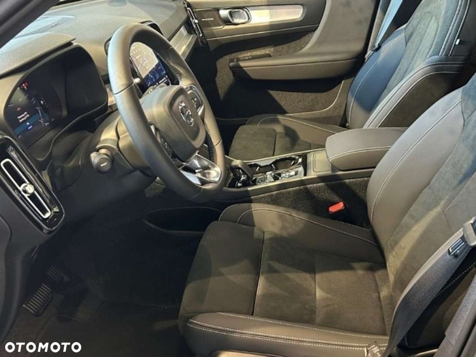 Volvo XC 40 - 6