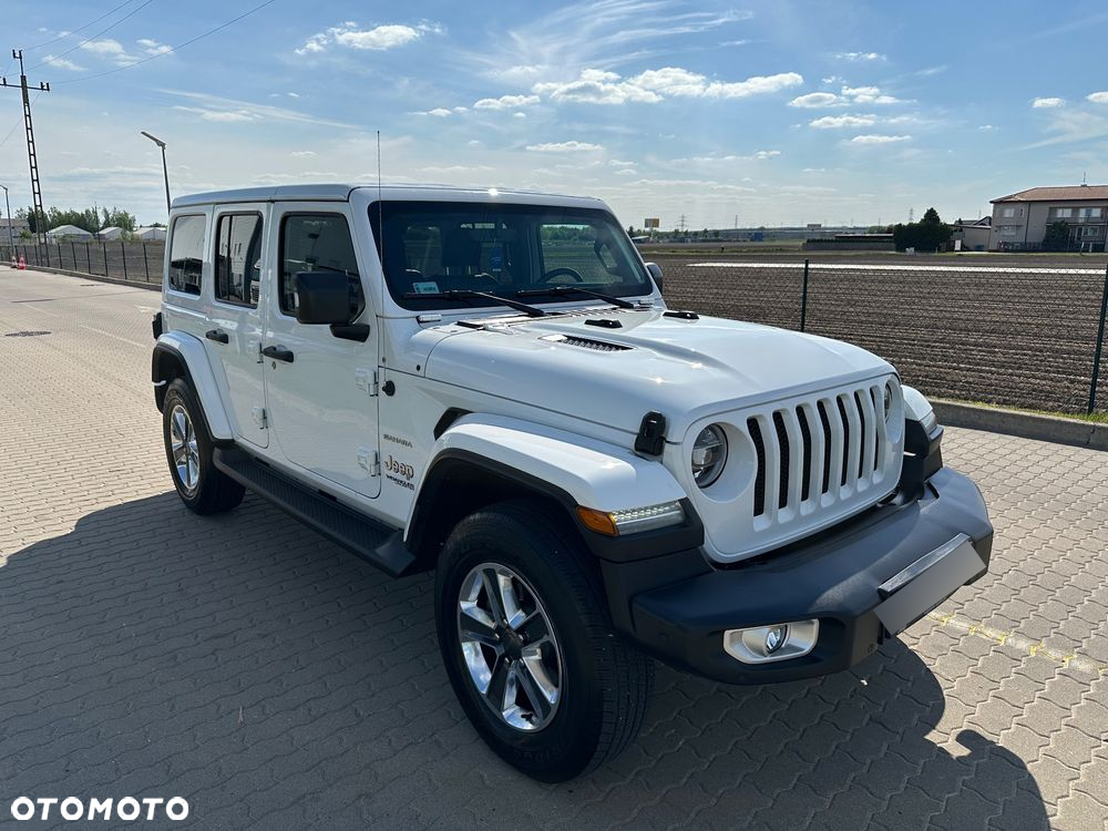 Jeep Wrangler Unlimited GME 2.0 Turbo Sahara - 2