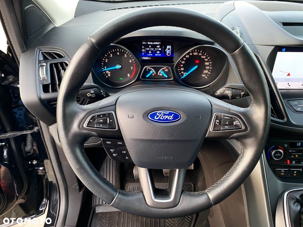 Ford Kuga - 23