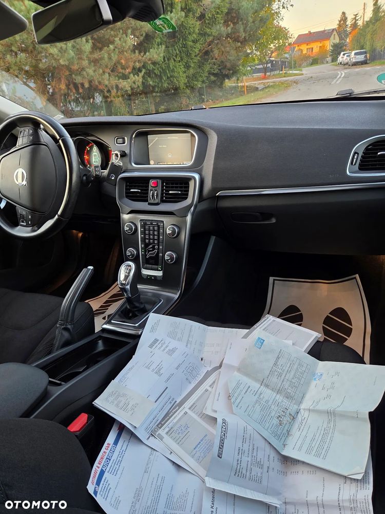 Volvo V40 - 12