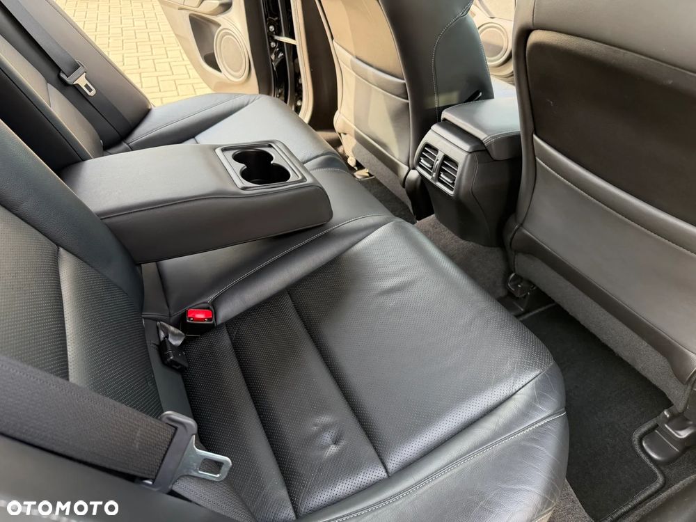 Honda Accord 2.0 Executive - 19