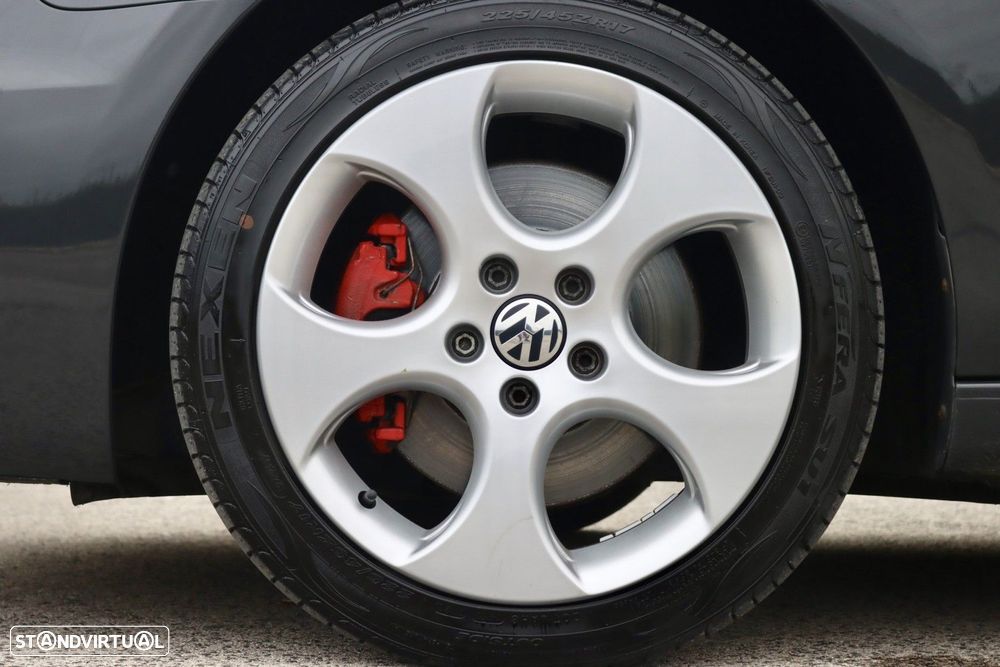 VW Golf Cabriolet 2.0 TSI GTI - 11