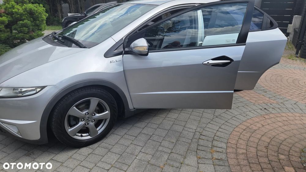 Honda Civic - 4