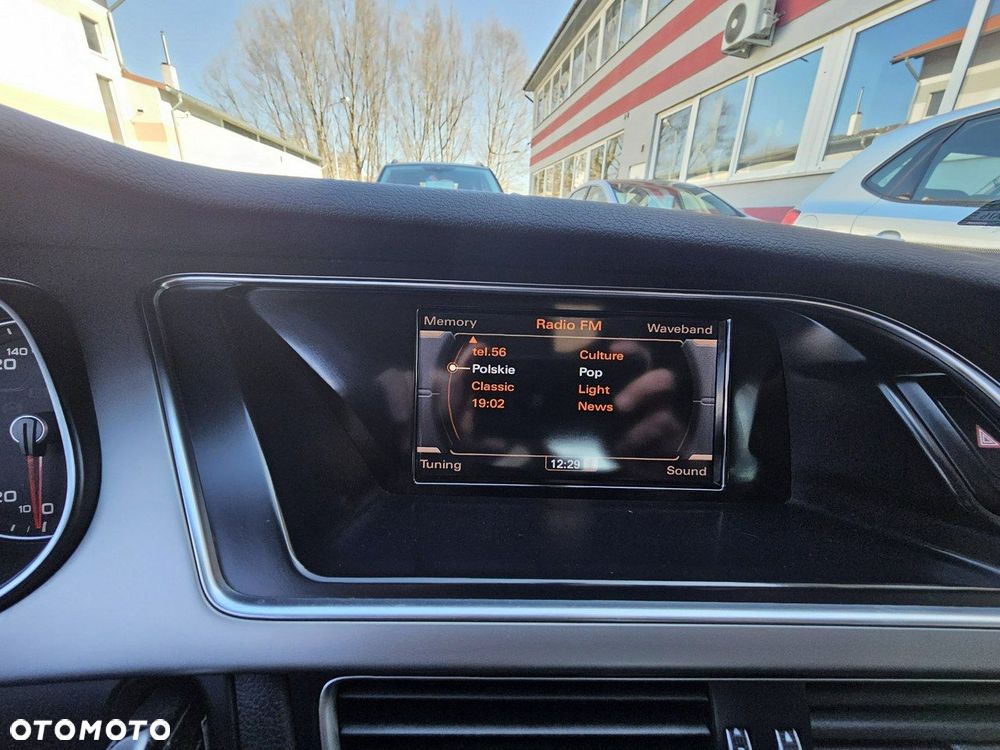 Audi A4 Avant 2.0 TDI 116g DPF Ambiente - 22