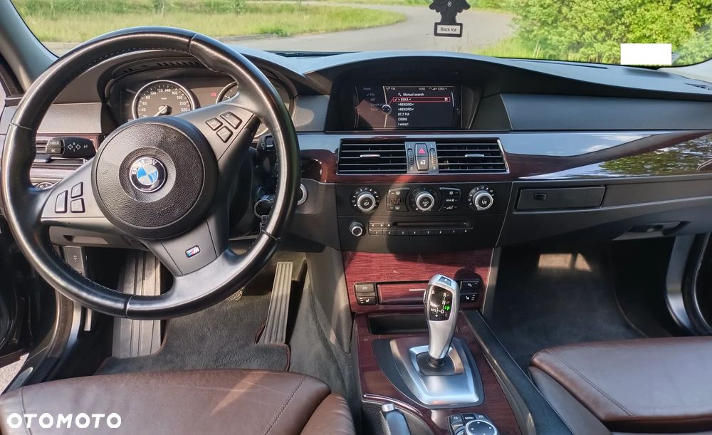 BMW Seria 5 - 24