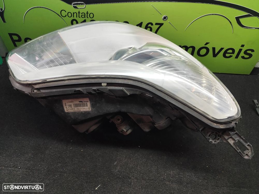 CITROEN C5 II FAROL DIREITO XENON - FF688 - 10