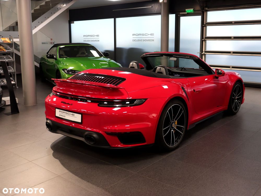 Porsche 911 Turbo S - 7