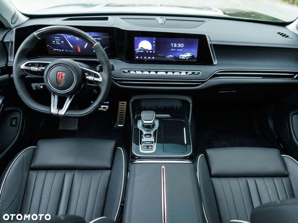 Hongqi H9 - 8