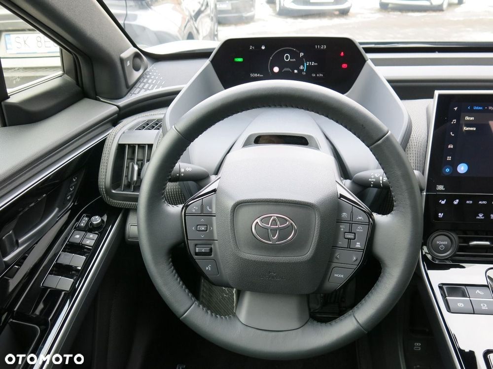 Toyota bZ4X - 13