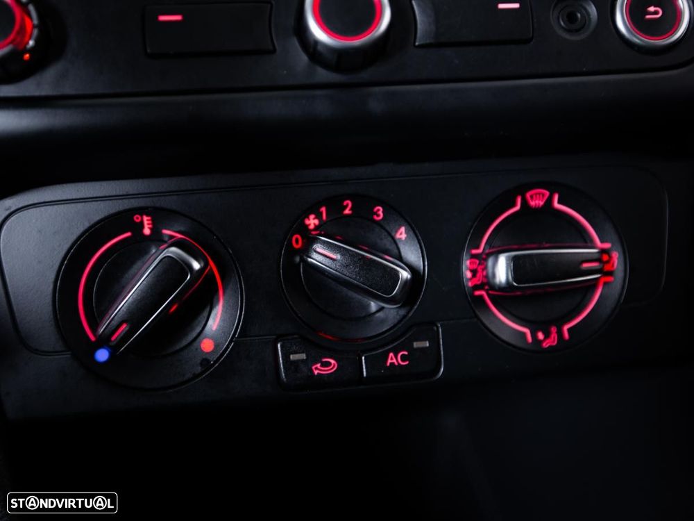 VW Polo - 21
