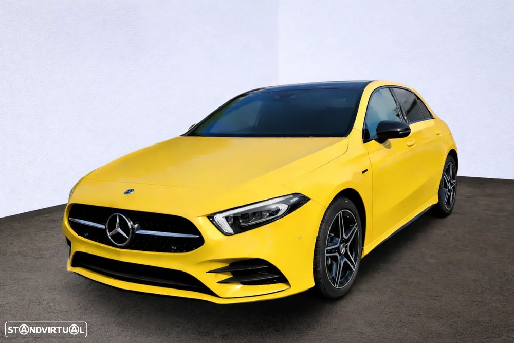 Mercedes-Benz A 250 e AMG Line - 2