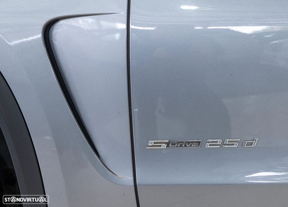 BMW X5 25 d sDrive Comfort 7L - 37