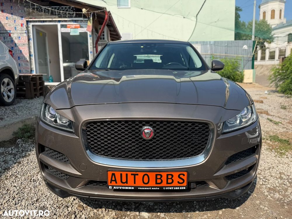 Jaguar F-Pace - 20