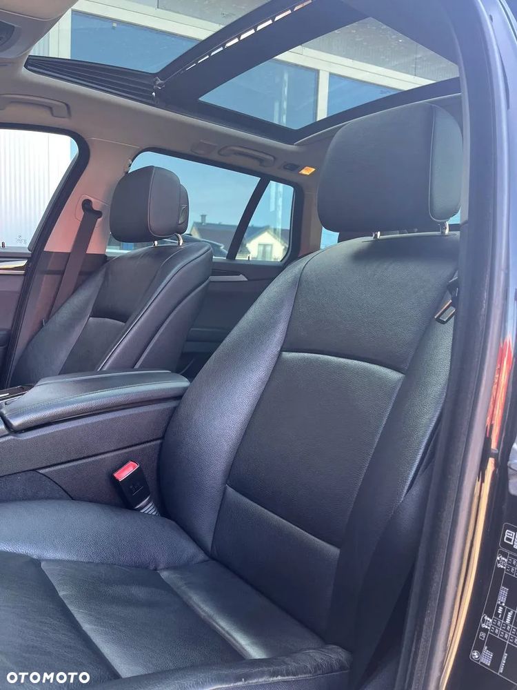 BMW Seria 5 525d - 16