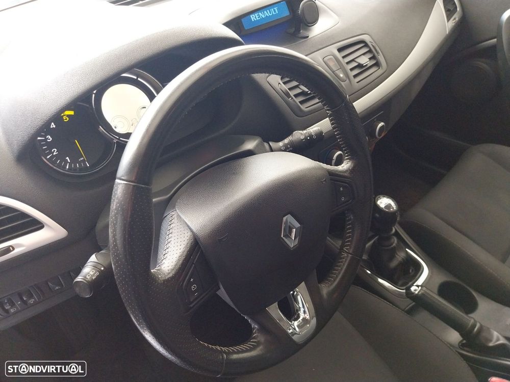 Renault Mégane Sport Tourer 1.5 dCi Confort SS - 10