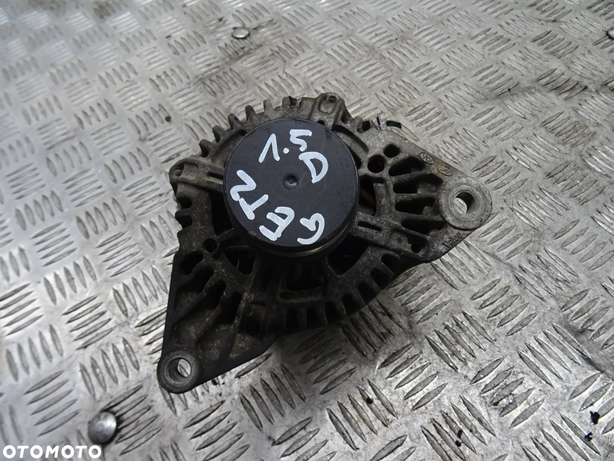 HYUNDAI GETZ LIFT 05-11 1.5CRDI ALTERNATOR 37300-2A010 - 4
