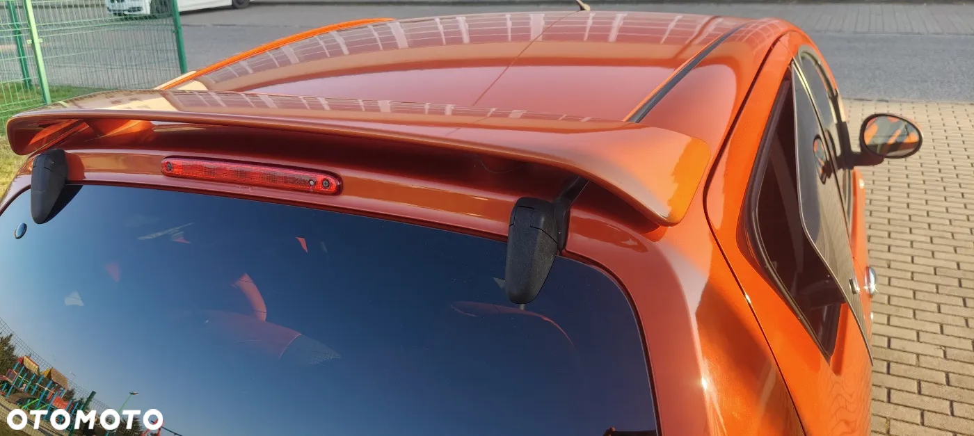 Toyota Aygo Connect - 10