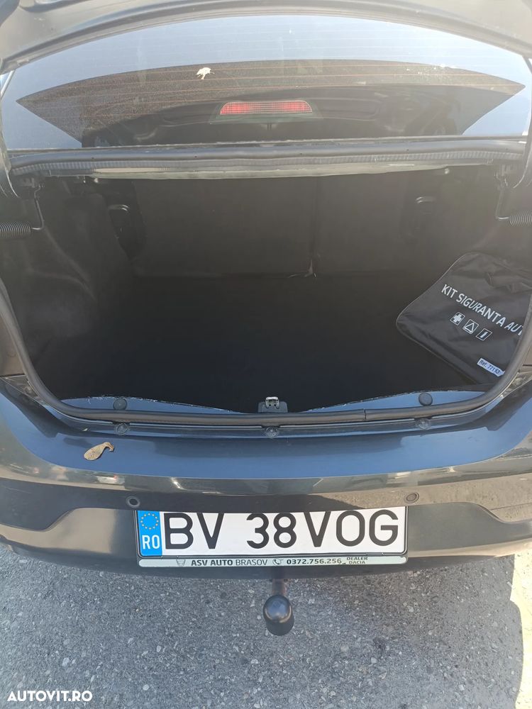 Dacia Logan - 12