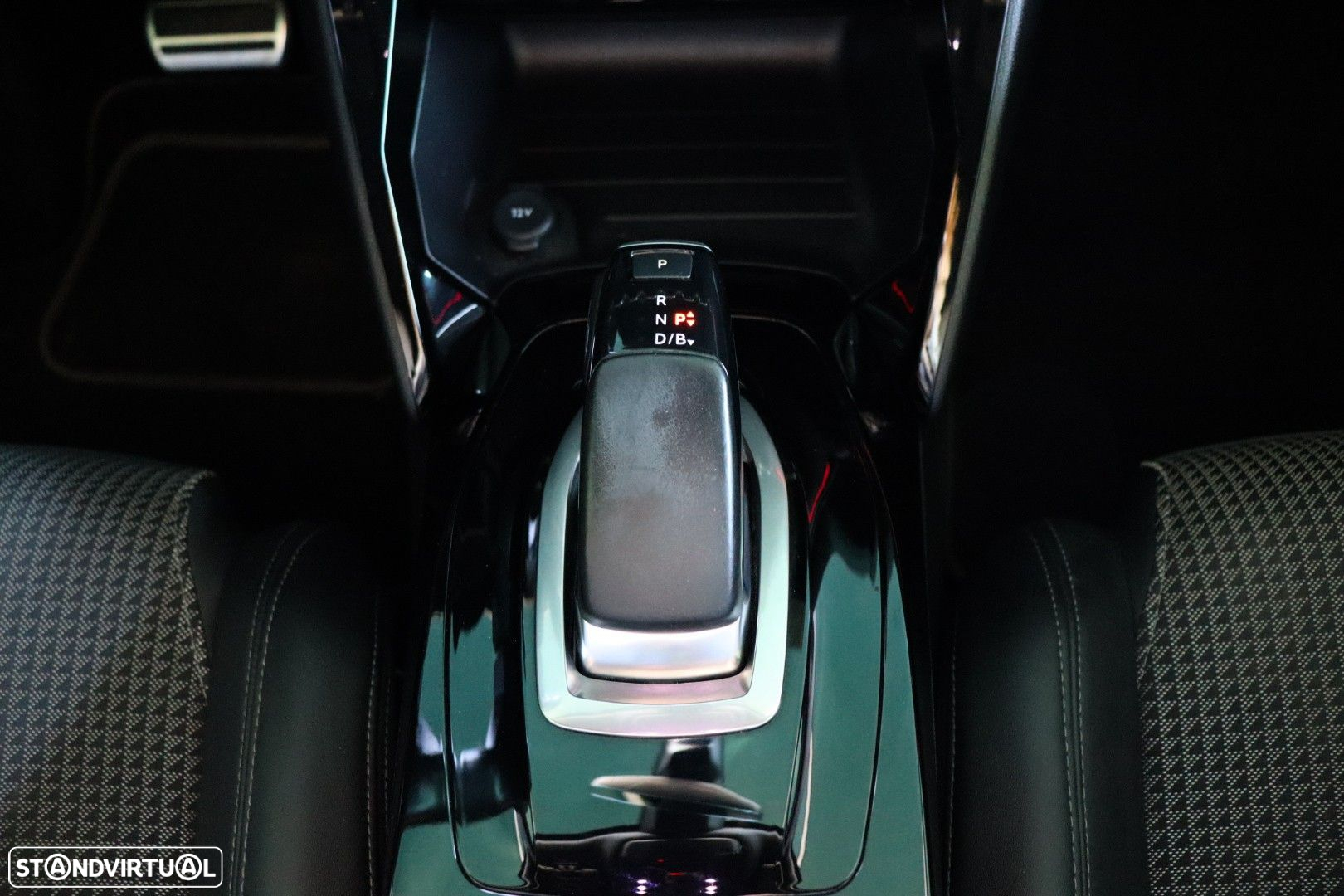 Peugeot e-2008 50 kWh GT Line - 18