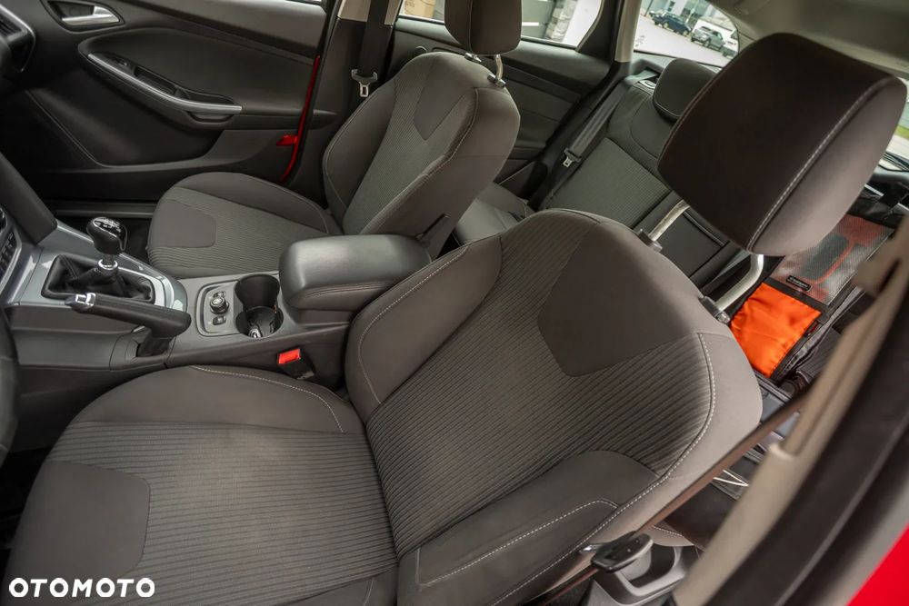 Ford Focus 1.6 EcoBoost Start-Stopp-System Titanium - 17