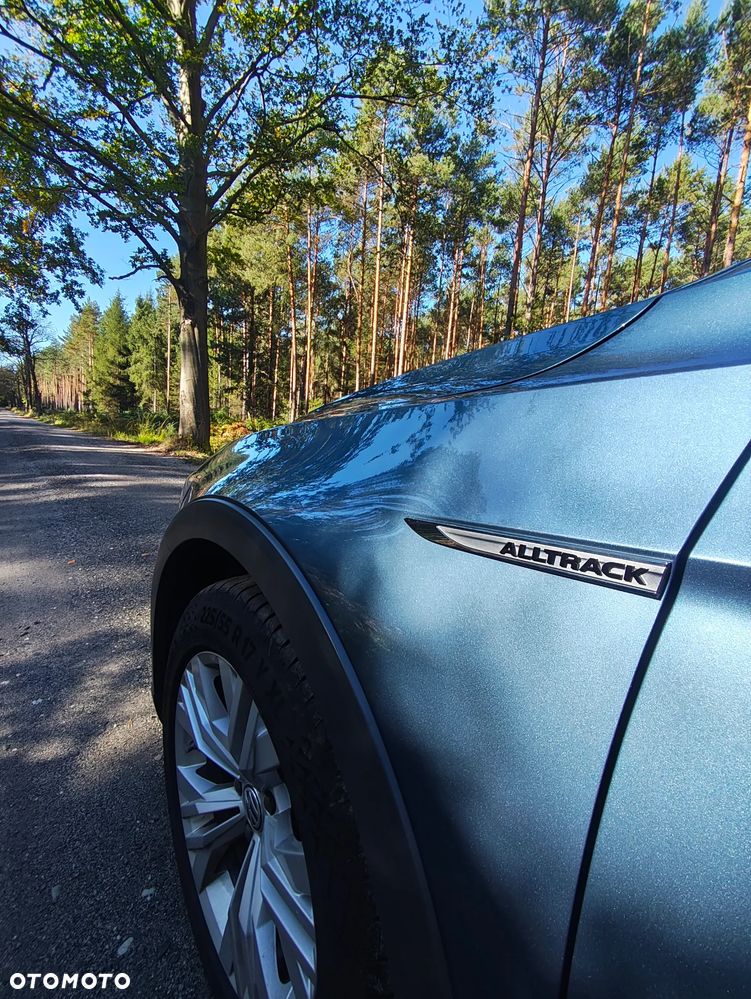 Volkswagen Passat Alltrack - 18