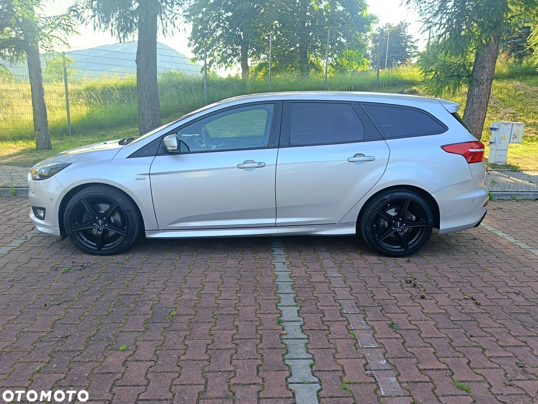 Ford Focus Turnier 1.5 EcoBoost Start-Stopp-System ST-LINE - 6