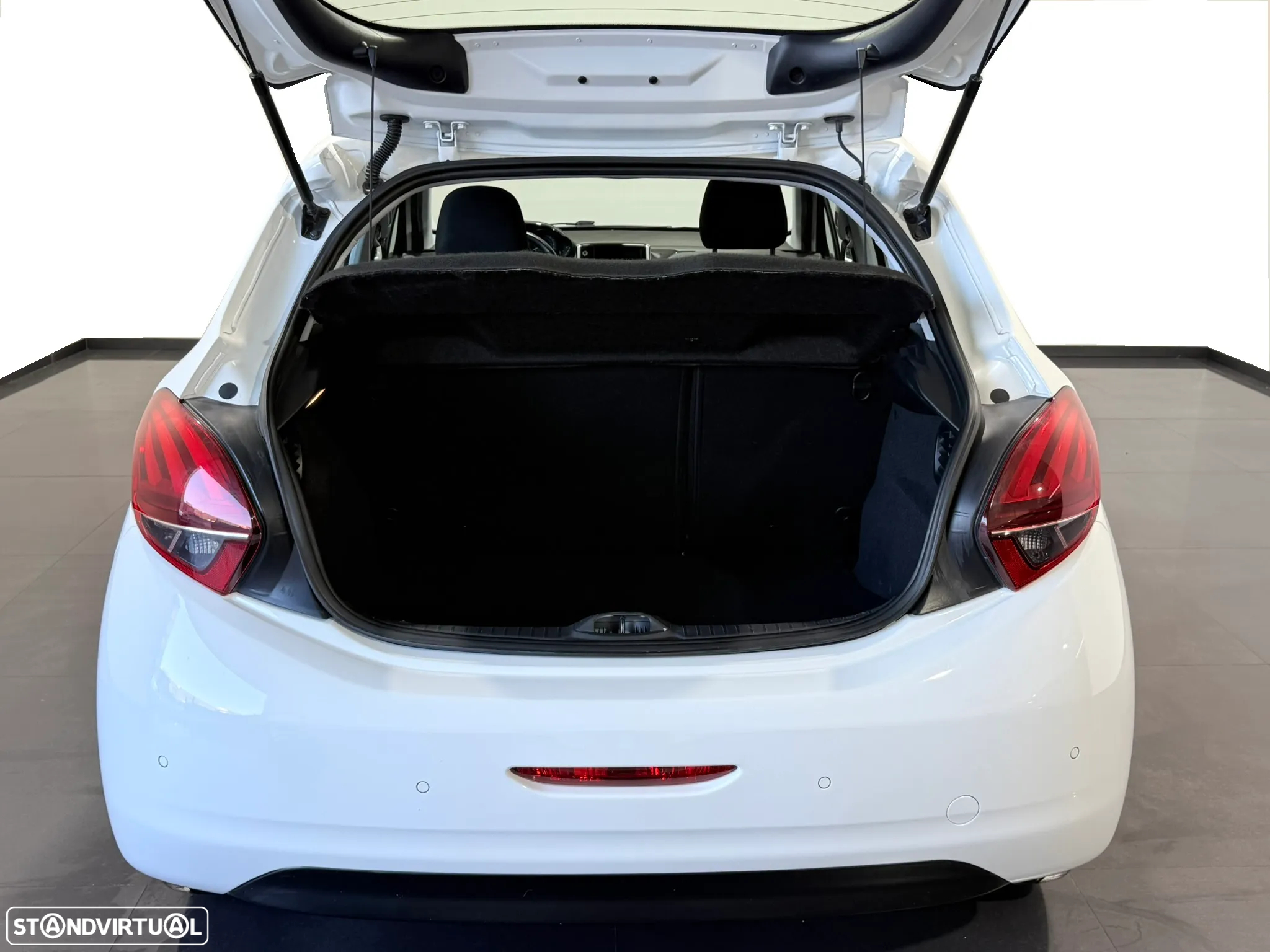Peugeot 208 1.2 PureTech Allure - 45